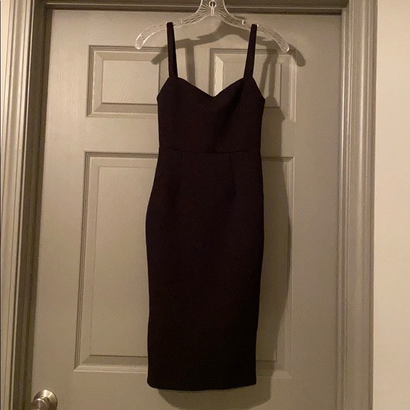 Selfie Leslie Dresses & Skirts - Selfie Leslie Georgia Square Neckline Midi Dress